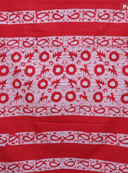 Jaipur cotton saree red and white with batik prints in borderless style