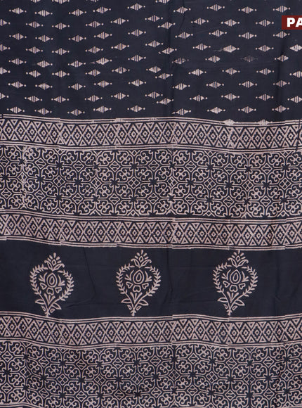 Pashmina silk saree elephant grey with butta prints and printed border