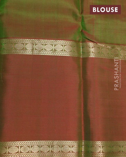 Pure kanjivaram silk saree green and greenish red with allover thread woven checked pattern & buttas and rudhraksha design rettapet zari woven border