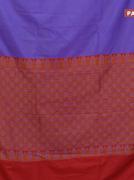 Semi banarasi katan saree lavender shade and red with plain body and thread & zari woven border