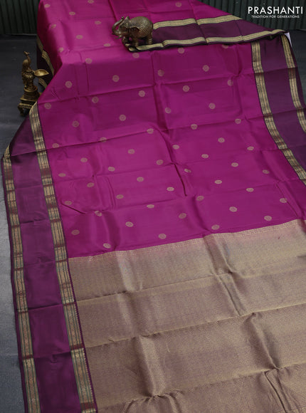 Pure kanchipuram silk saree magenta pink and wine shade with zari woven buttas and rettapet zari woven border