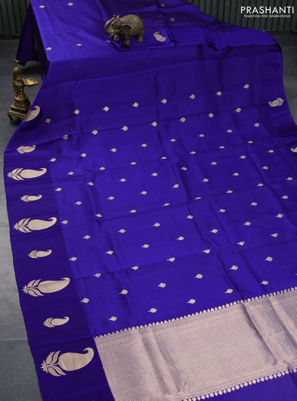 Poona silk saree blue with zari woven buttas and zari woven butta border