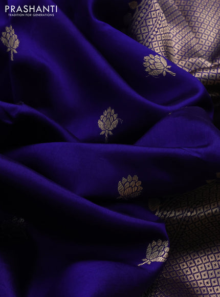 Poona silk saree blue with zari woven buttas and zari woven butta border