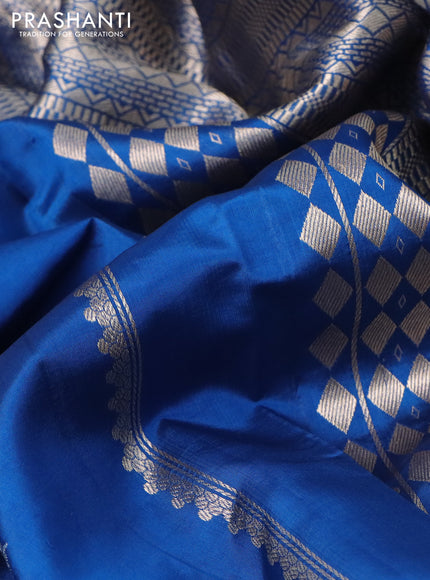 Poona silk saree cs blue with allover zari stripe & buttas and zari woven border