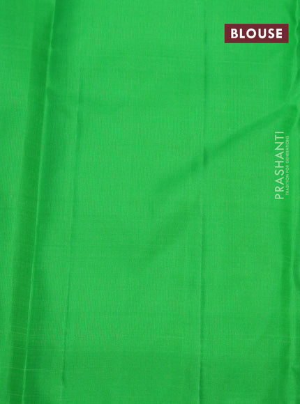 Pure kanchipuram silk saree tomato pink and green with zari woven box type buttas in borderless style