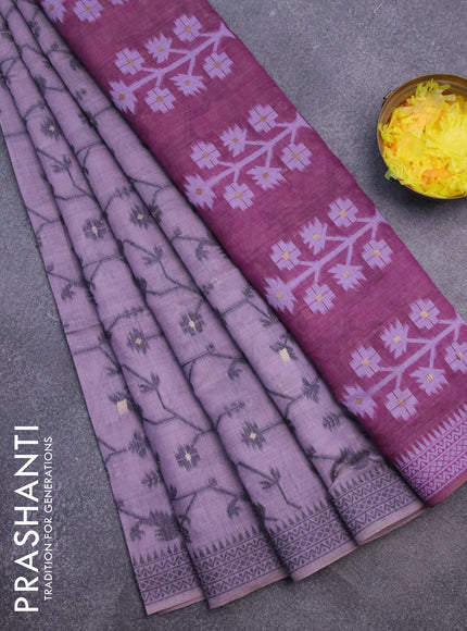 Munga cotton saree pastel purple and purple with allover thread weaves and thread woven border