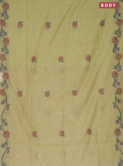 Munga cotton saree pista green with thread & zari woven buttas and thread woven border