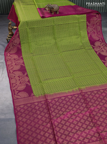 Kanchipuram soft silk saree green and dark magenta pink with allover zari woven brocade weaves and zari woven border