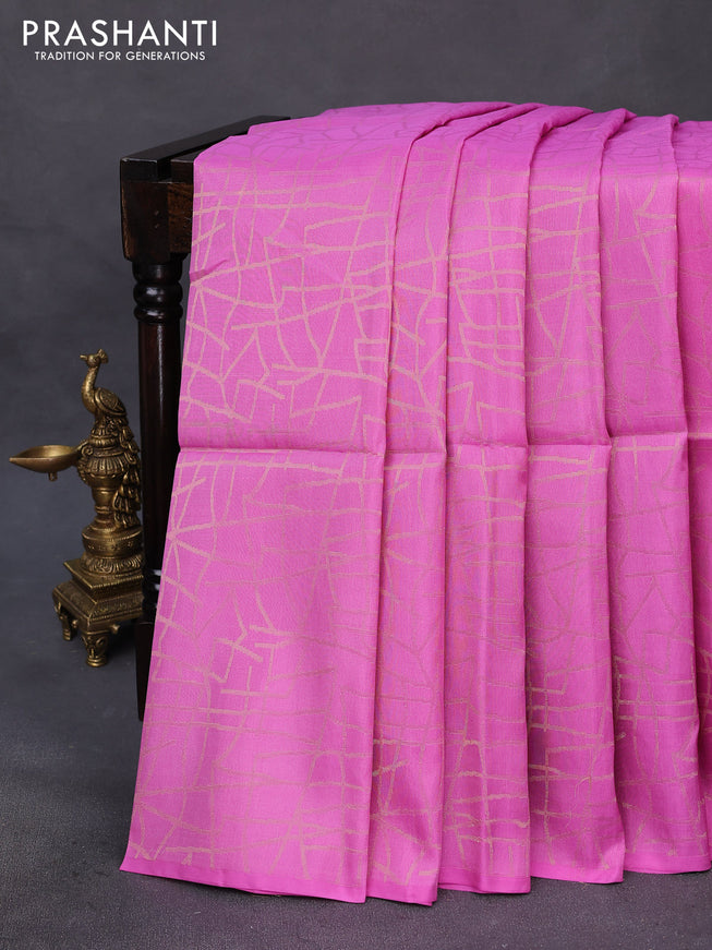 Kanchipuram soft silk saree light pink and dark green with allover zari woven brocade weaves in borderless style