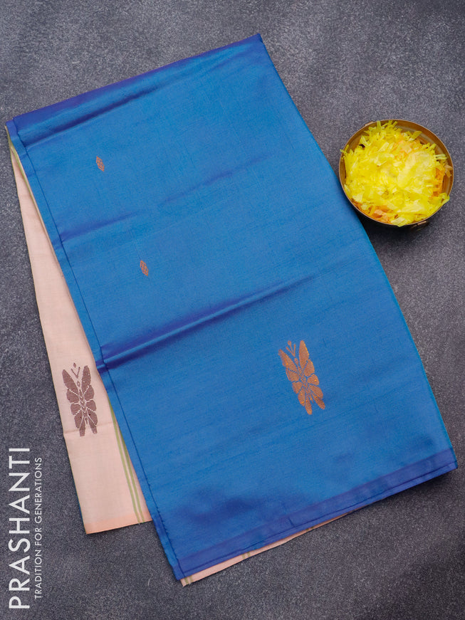 Banana pith saree cs blue and pastel peach with thread woven buttas in borderless style