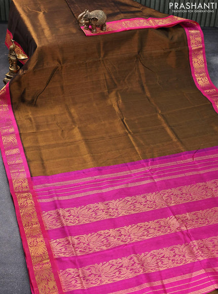 10 yards silk cotton saree dark mehendi green and pink with plain body and floral zari woven border without blouse