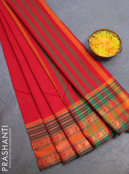 Narayanpet cotton saree red and dual shade of green with plain body and zari woven paisely border