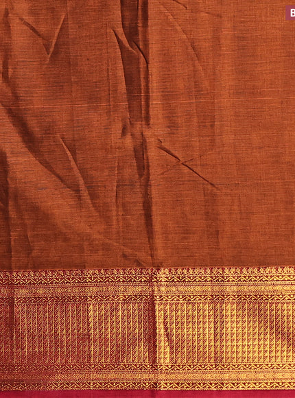 Narayanpet cotton saree rust shade and maroon with plain body and zari woven border