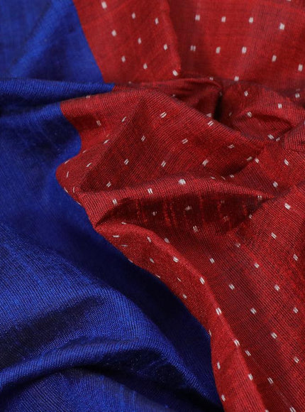 Dupion silk saree blue and maroon with plain body and temple design reattpet zari woven border