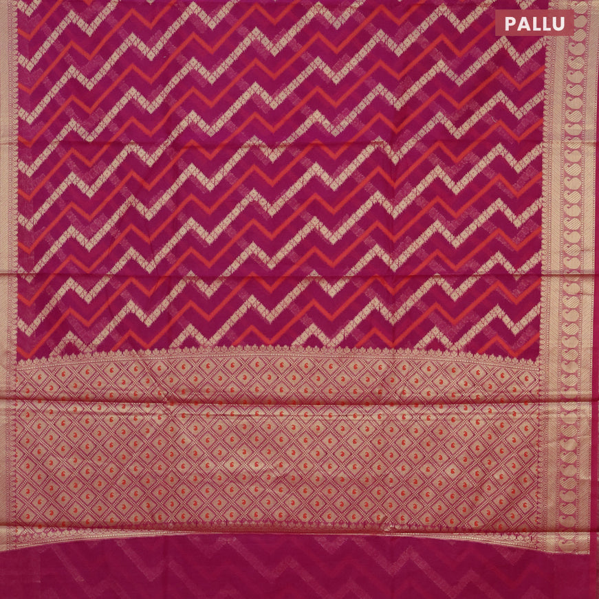 Banarasi kota saree magenta pink with allover thread & zari weaves and paisley zari woven border