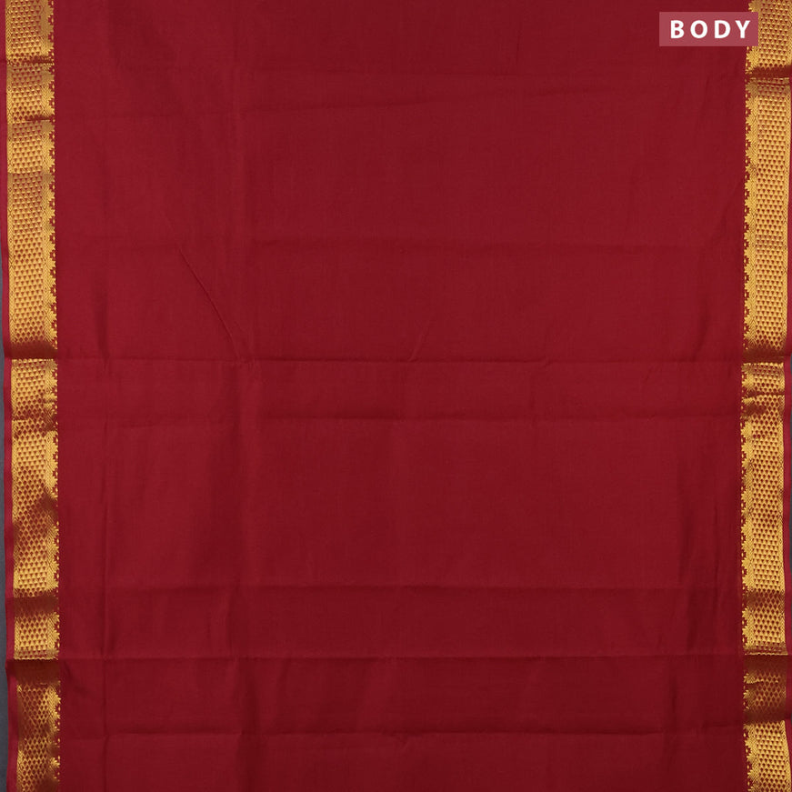10 yards semi silk cotton saree maroon and mustard yellow with plain body and zari woven border