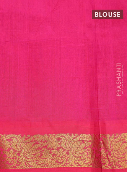 Silk cotton saree honey shade and pink with plain body and zari woven korvai border