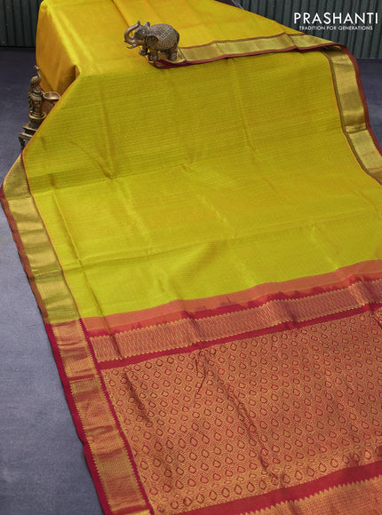 10 yards silk cotton saree yellowish green and maroon with allover zari weaves & buttas and zari woven border