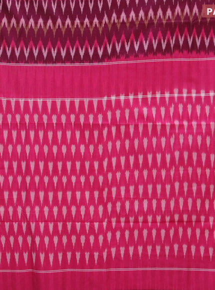 Ikat cotton saree magenta pink and pink with zig zag weaves and simple border without blouse