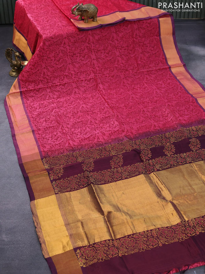 Silk cotton block printed saree pink shade and wine shade with allover prints and zari woven border