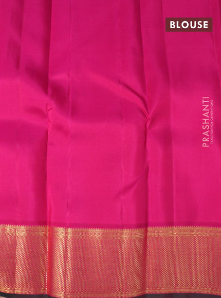 Pure kanjivaram silk saree teal green and pink with plain body and rich zari woven border plain body