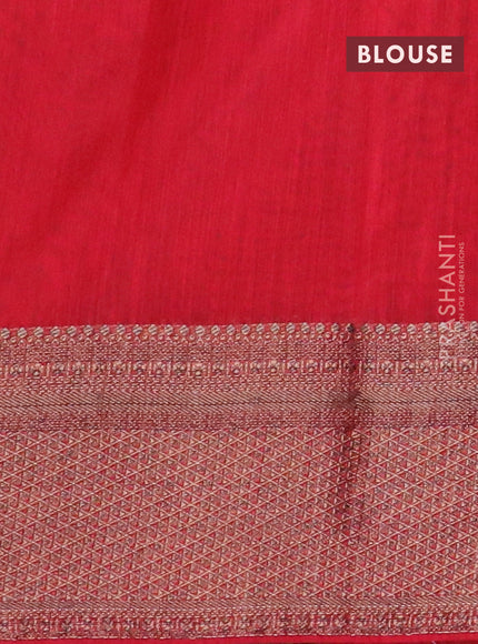 Banarasi semi matka saree green and red with plain body and antique zari border