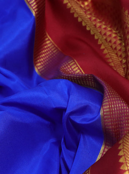 10 Yards silk saree royal blue and red green with plain body and zari woven korvai border