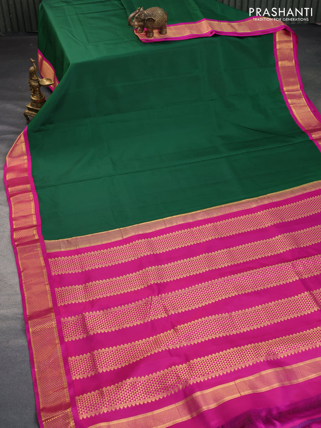 10 Yards silk saree green and pink with plain body and zari woven korvai border