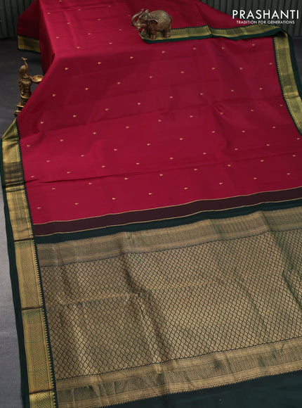 10 Yards silk saree maroon and green with zari woven buttas and zari woven korvai border