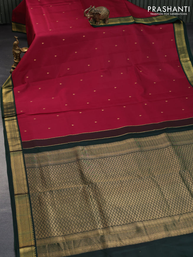 10 Yards silk saree maroon and green with zari woven buttas and zari woven korvai border