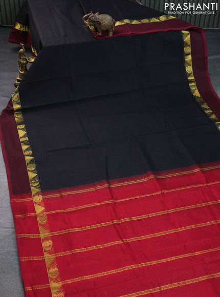 Silk cotton saree black and maroon with plain body and tenple & paisley zari woven simple border