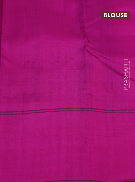 Pure kanchipuram silk saree bottle green and pink with plain body and temple design simple border