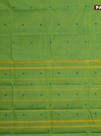 Chettinad cotton saree light green and green with thread woven buttas and thread woven border & woven blouse