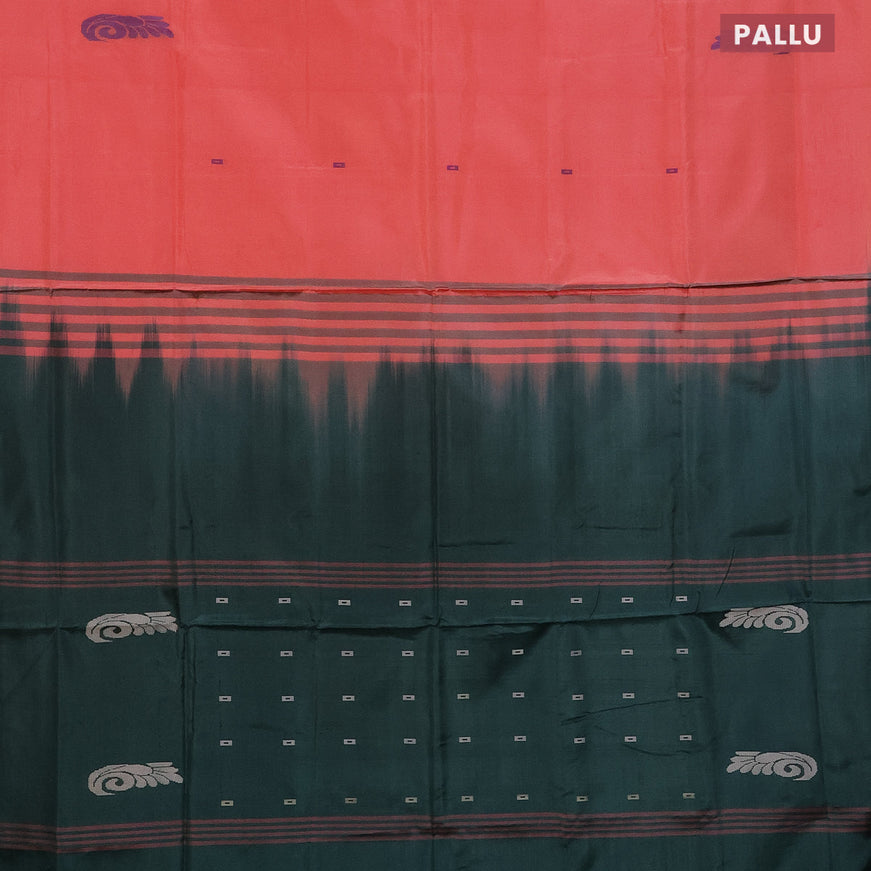 Banana pith saree peach shade and bottle green with thread woven buttas in borderless style