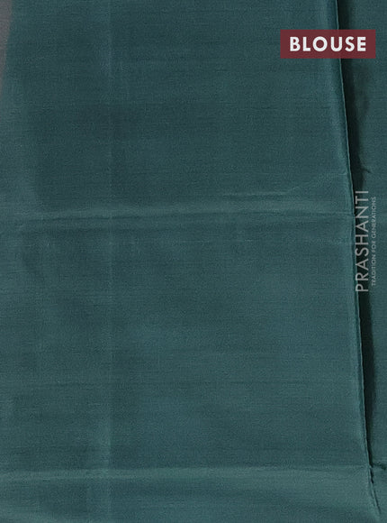 Banana pith saree peach shade and bottle green with thread woven buttas in borderless style