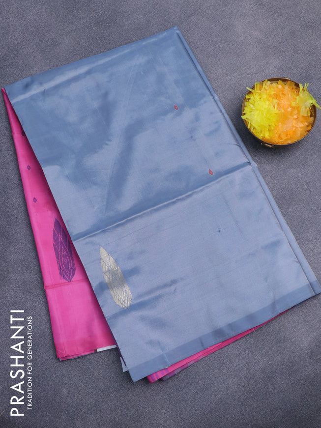 Banana pith saree grey and candy pink with thread woven buttas in borderless style