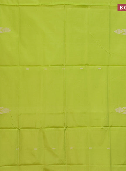 Banana pith saree fluorescent green and pink with thread woven buttas in borderless style