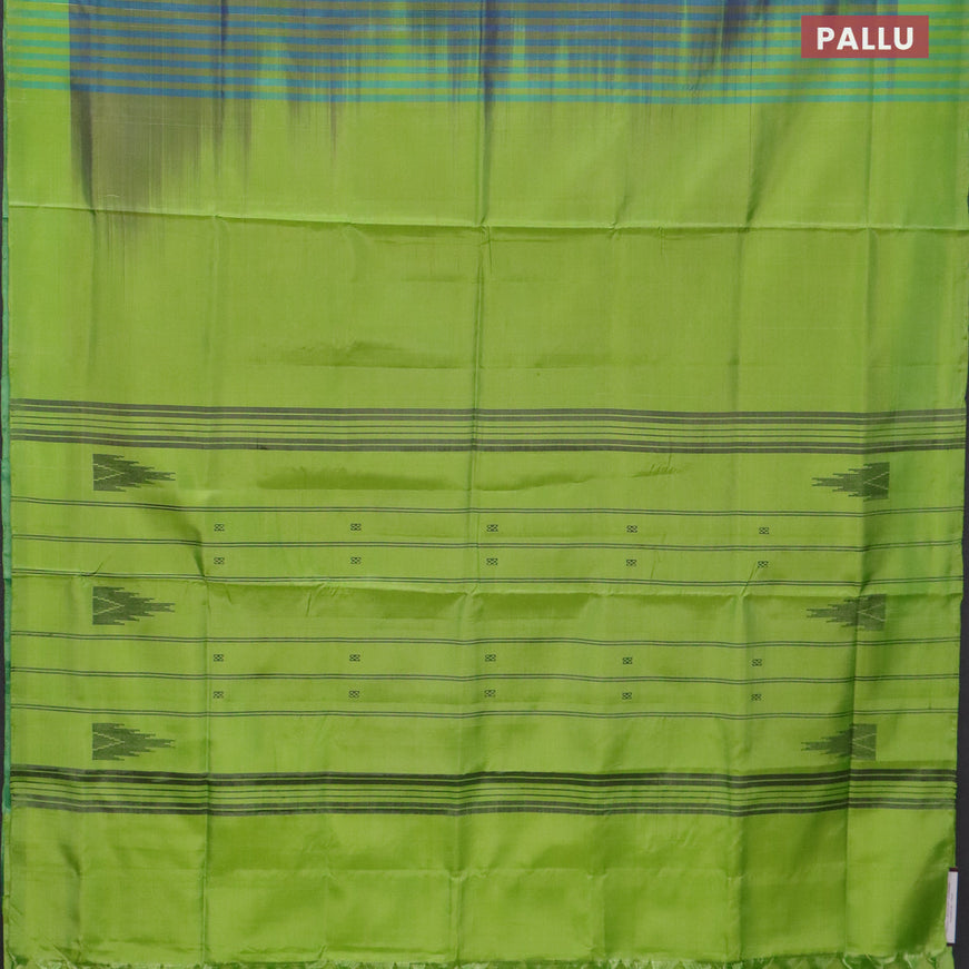 Banana pith saree dual shade of blue and light green with thread woven buttas and contrast border