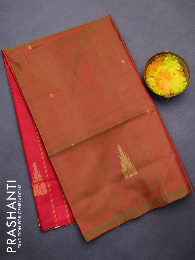 Banana pith saree dual shade of greenish red and red with thread woven buttas in borderless style