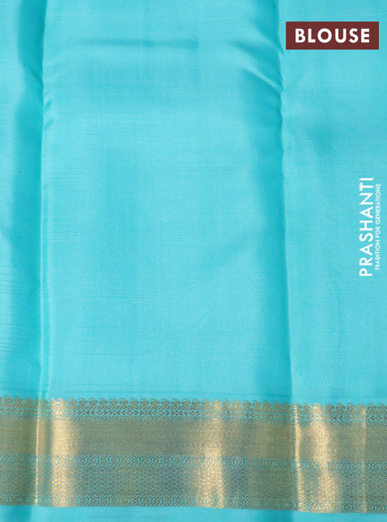 Pure kanchipuram silk saree red and teal blue with allover checked pattern and zari woven korvai border