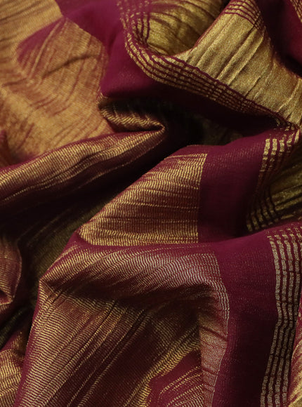 Crushed tissue saree dual shade of maroon with plain body and paisley zari woven border