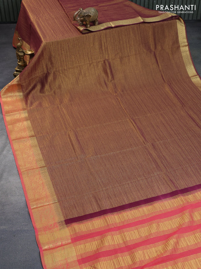 Crushed tissue saree wine shade and peach pink with plain body and zari woven border