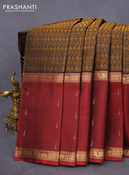 Pure kanchipuram silk saree black and maroon with allover thread weaves and long rettapet zari woven border