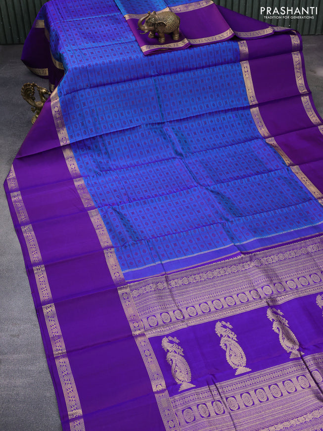 Pure kanchipuram silk saree cs blue and violet with allover thread woven checked pattern & buttas and rettapet zari woven border