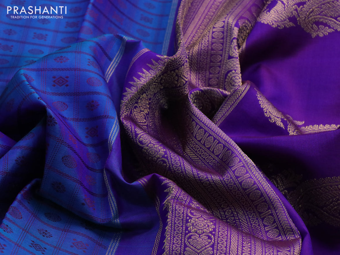 Pure kanchipuram silk saree cs blue and violet with allover thread woven checked pattern & buttas and rettapet zari woven border