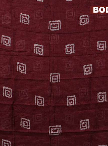 Jute cotton saree maroon with batik butta prints and printed border