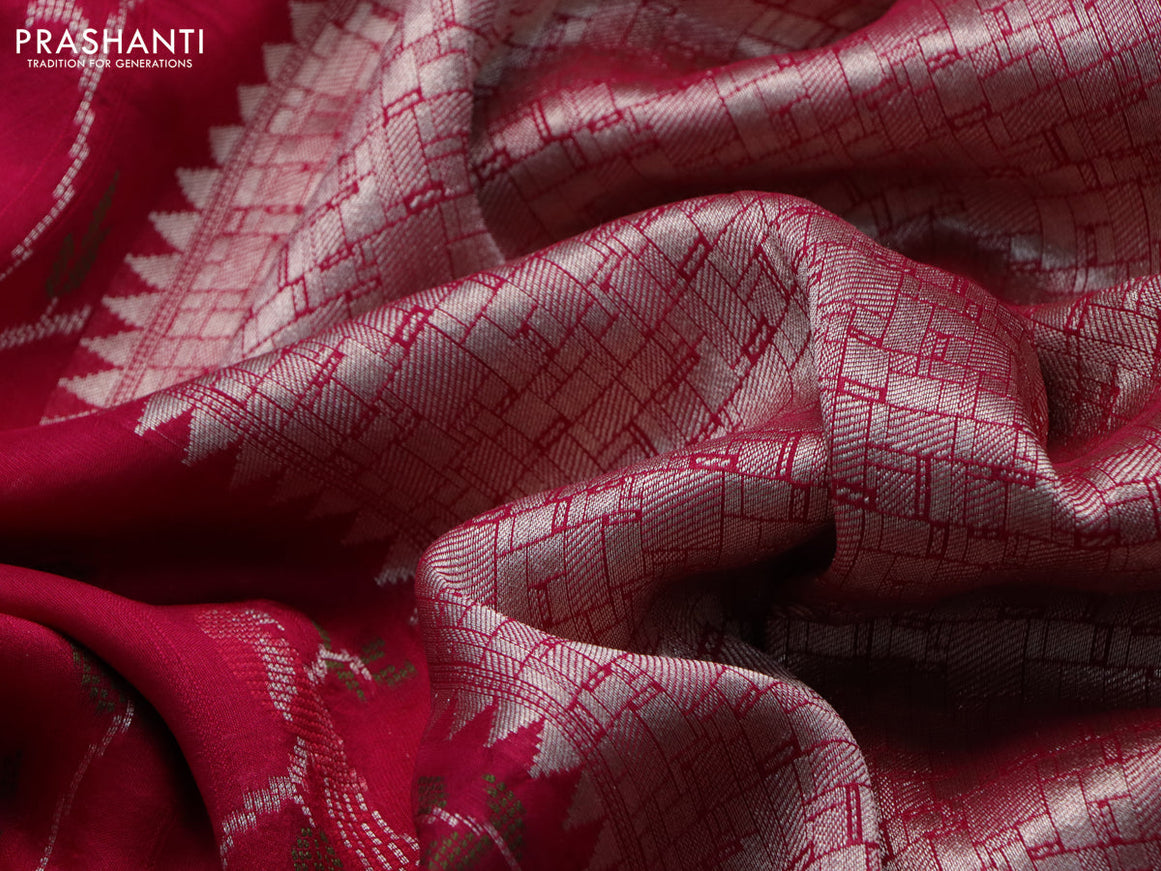 Banarasi raw silk saree pink with allover thread & zari weaves and zari woven border