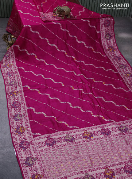 Banarasi raw silk saree pink with allover thread & zari weaves and woven border