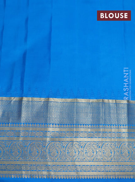 Pure gadwal silk saree lime yellow and cs blue with zari woven buttas and temple deisgn zari woven border