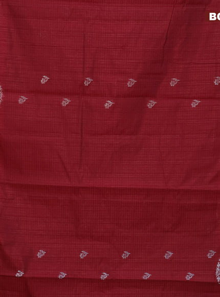 Matka tussar saree maroon with thread & zari woven floral buttas and piping border